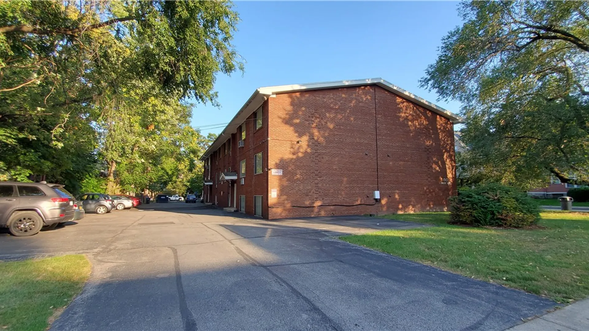Property at 154 Park Avenue, Rochester, NY 14607 6