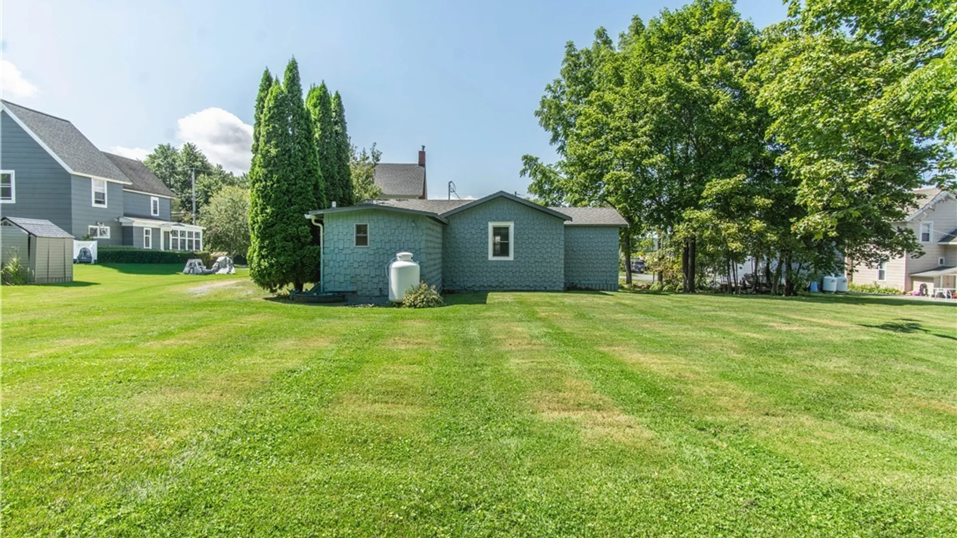 Property at 521 1/2 Alexandria Street, Clayton, NY 13624 6