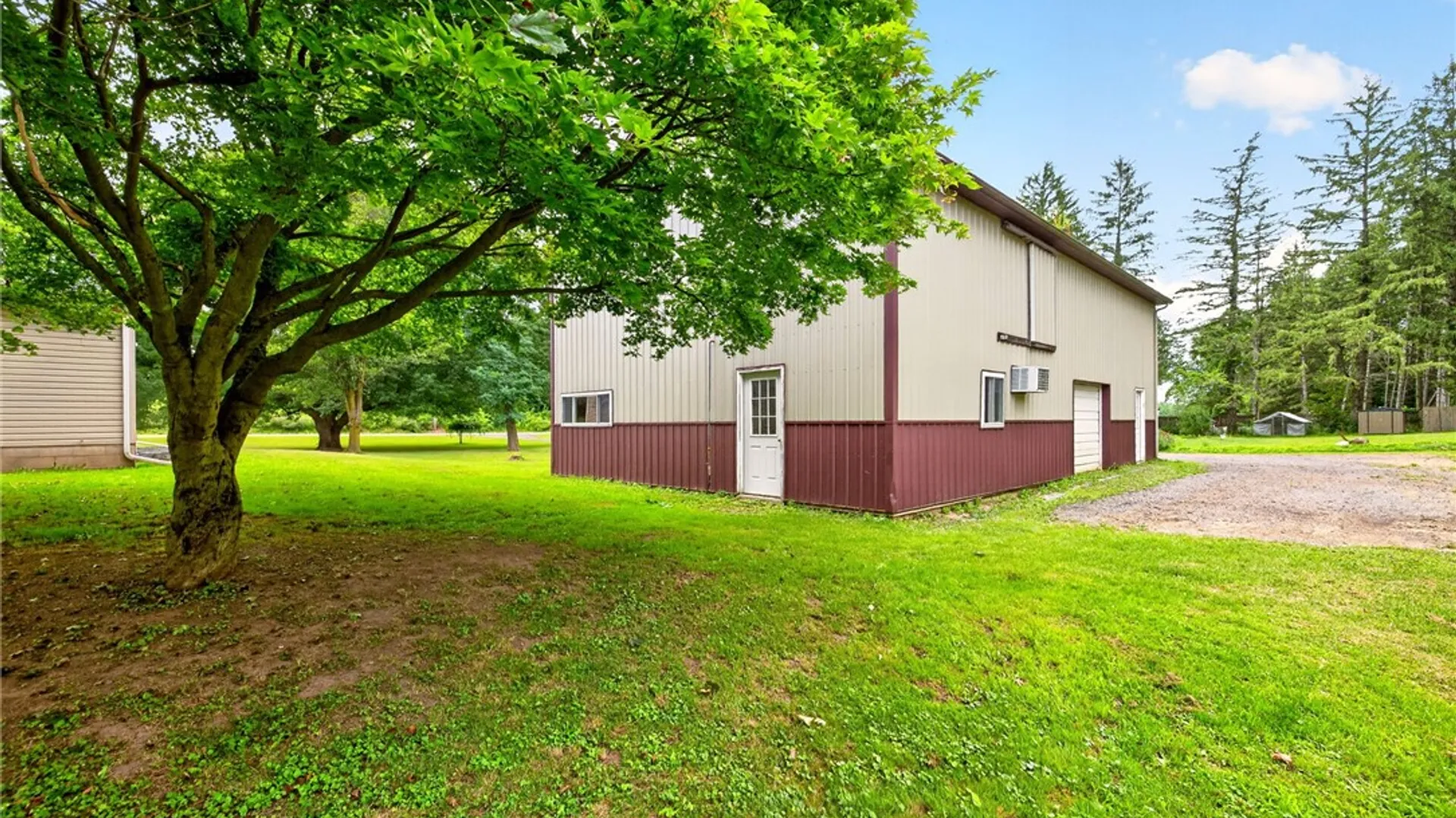Property at 2440 Parker Road, Arcadia, NY 14513 4