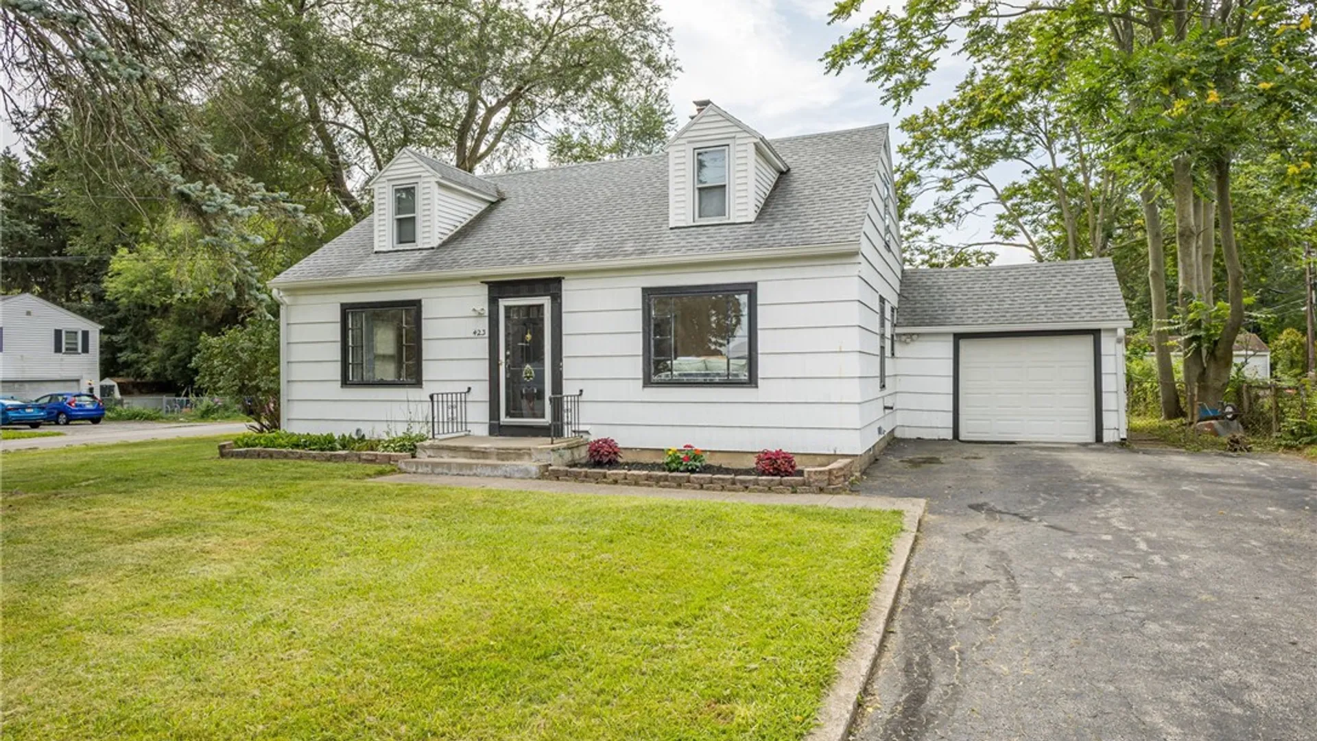Property at 423 Howard Road, Gates, NY 14606 3