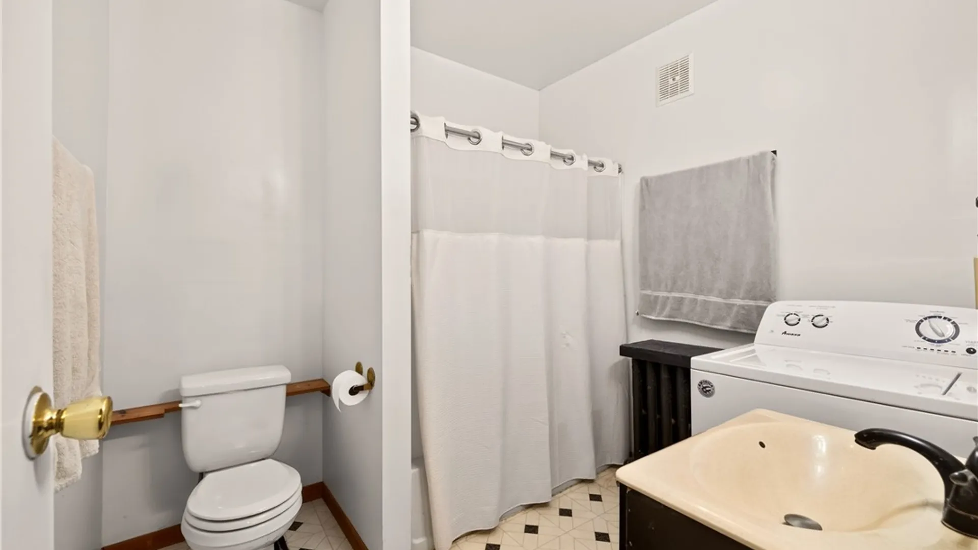 Property at 52 Lorimer Street, Rochester, NY 14608 30