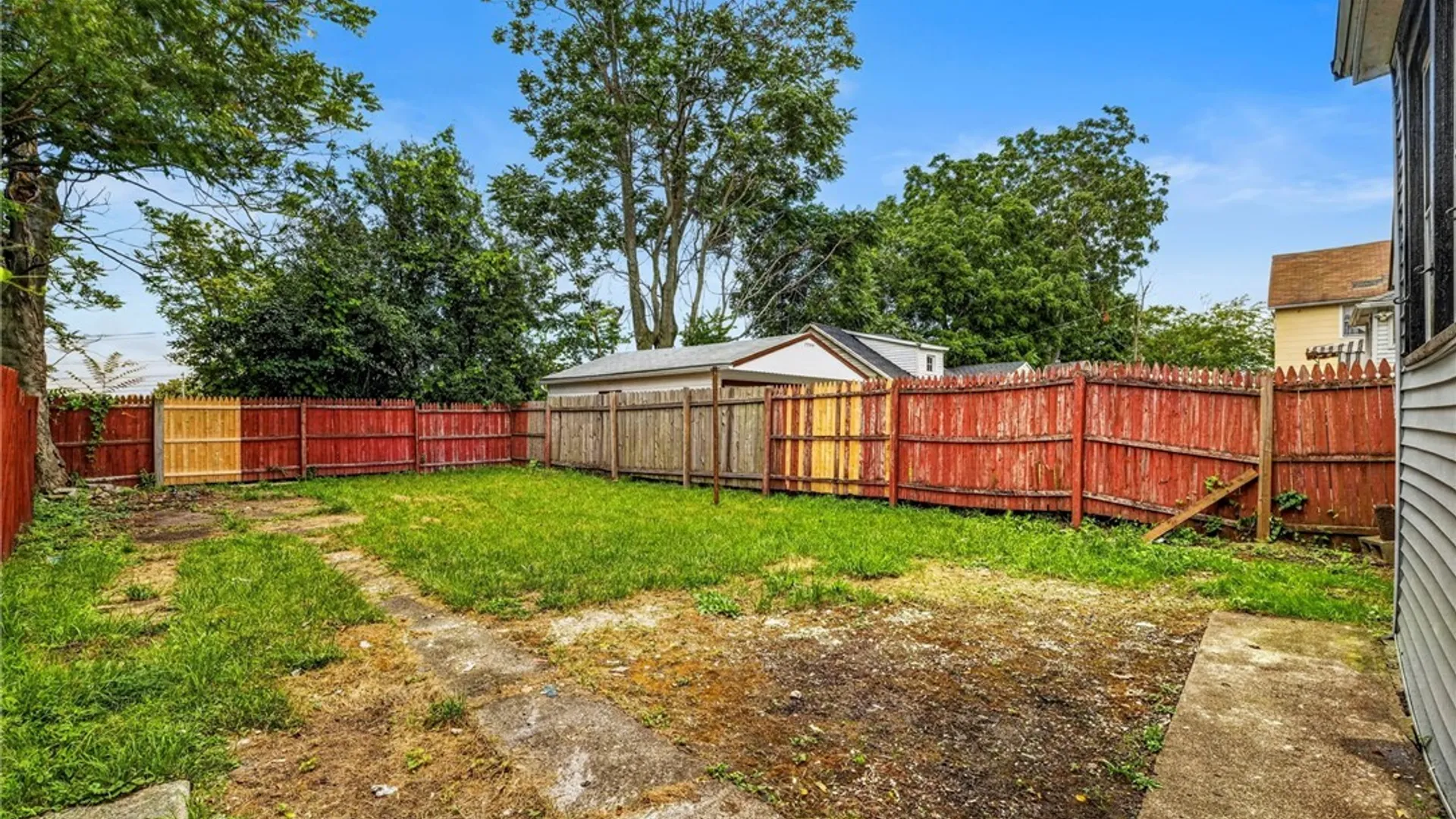 Property at 52 Wade Avenue, Buffalo, NY 14214 38