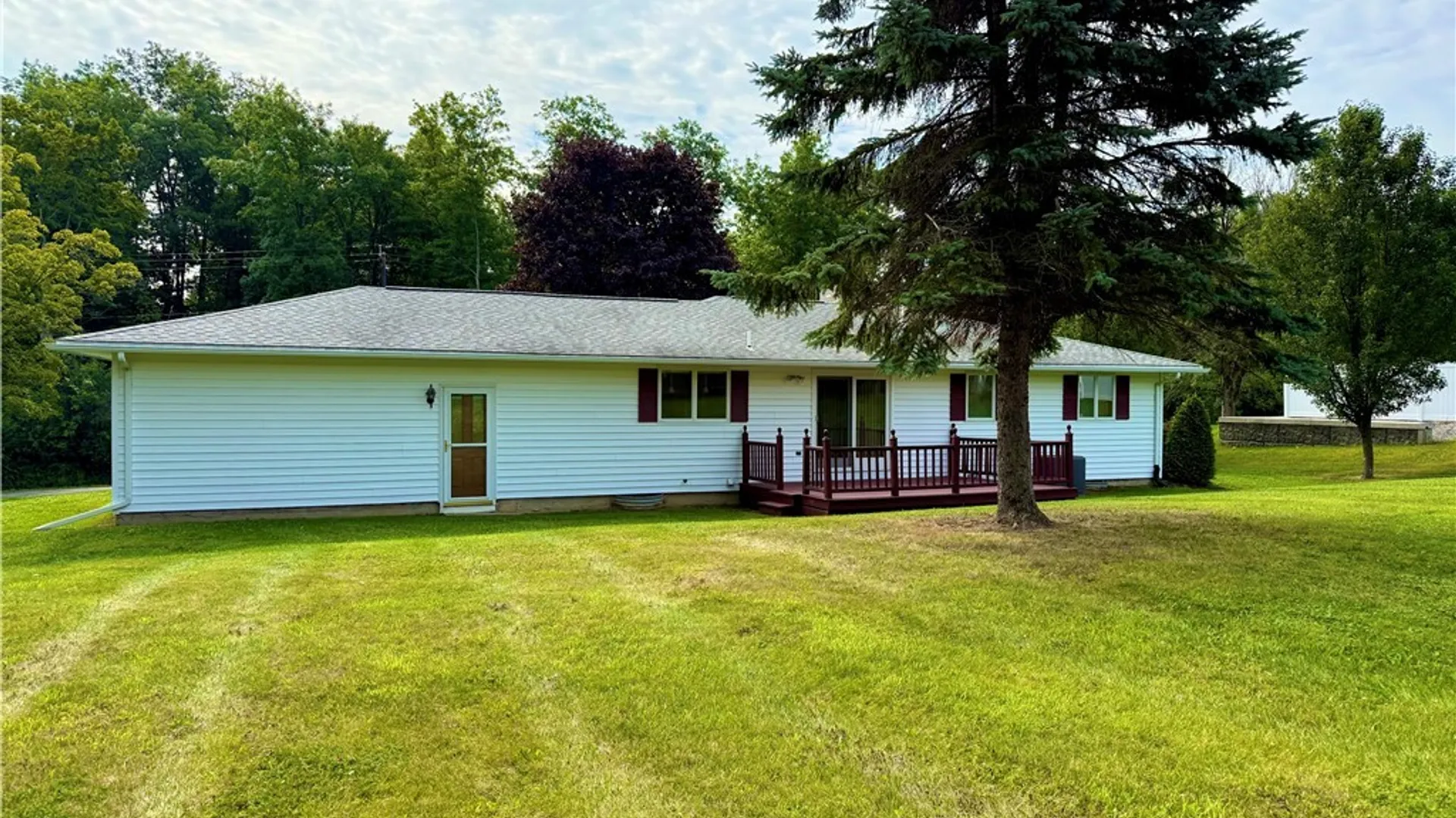 Property at 155 Valley View Road, New Hartford, NY 13413 6