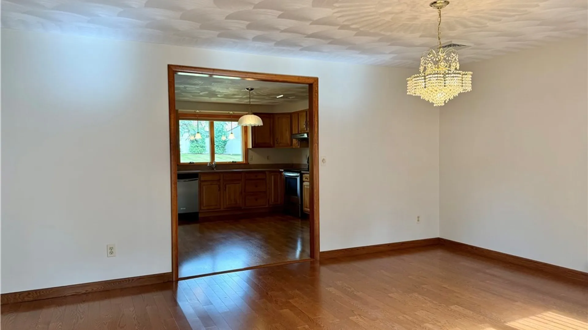Property at 155 Valley View Road, New Hartford, NY 13413 13