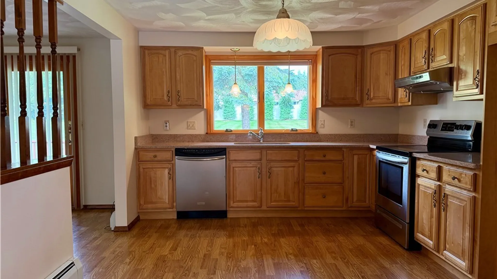Property at 155 Valley View Road, New Hartford, NY 13413 20