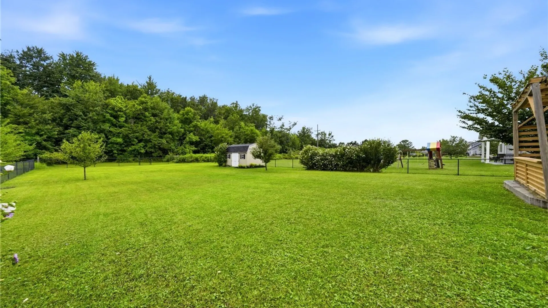 Property at 52 Avian Way, Lancaster, NY 14086 42
