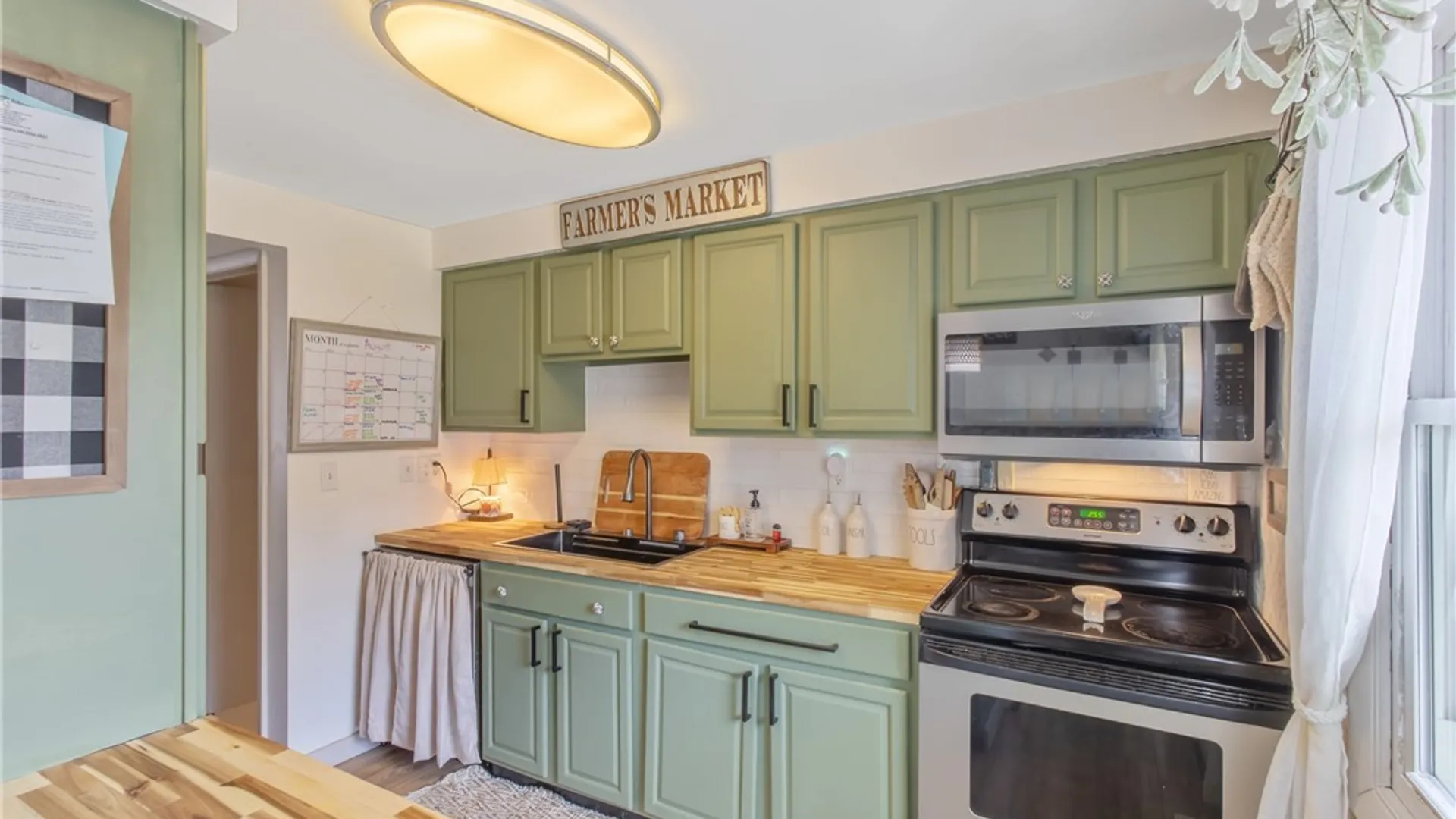 Property at 7388 Oakpost Road, Clay, NY 13088 4