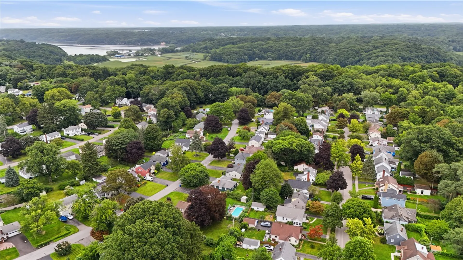 Property at 57 Traymore Road, Irondequoit, NY 14609 38