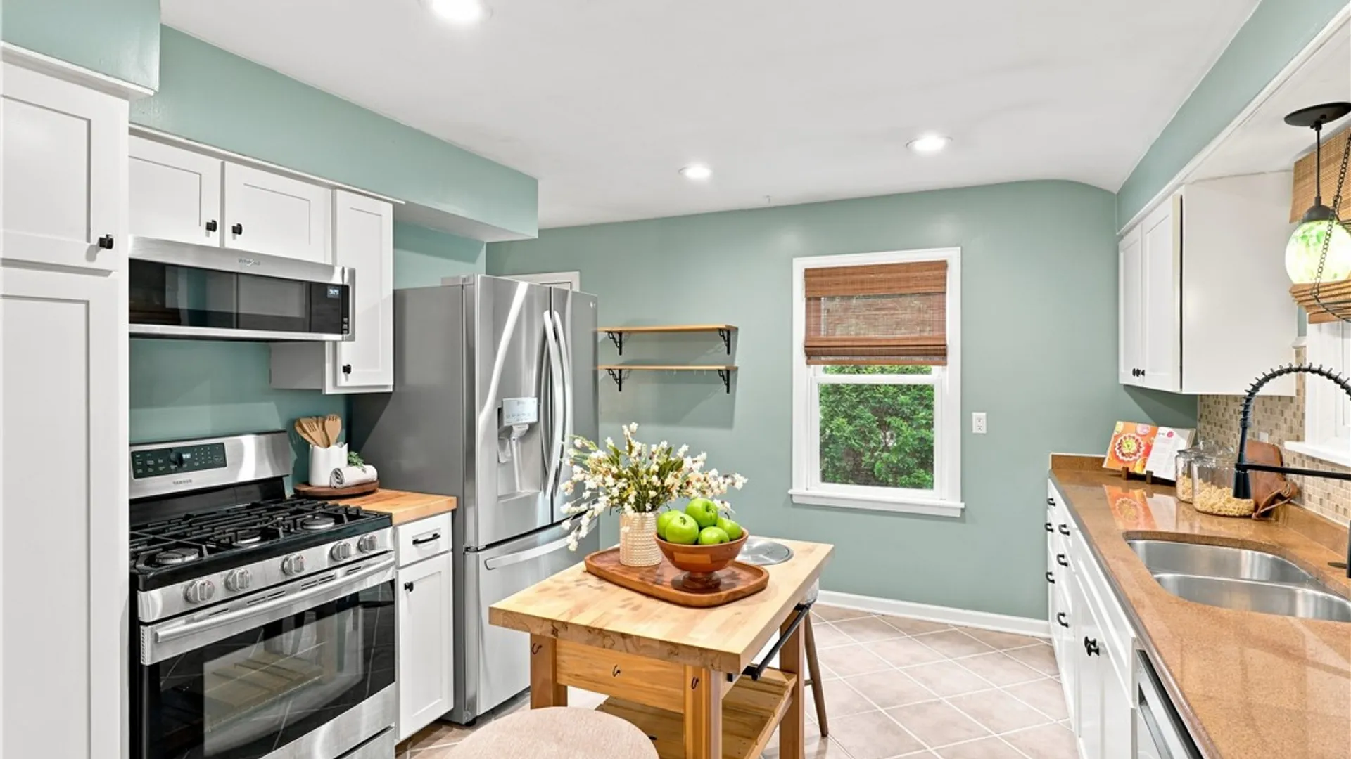 Property at 57 Traymore Road, Irondequoit, NY 14609 10