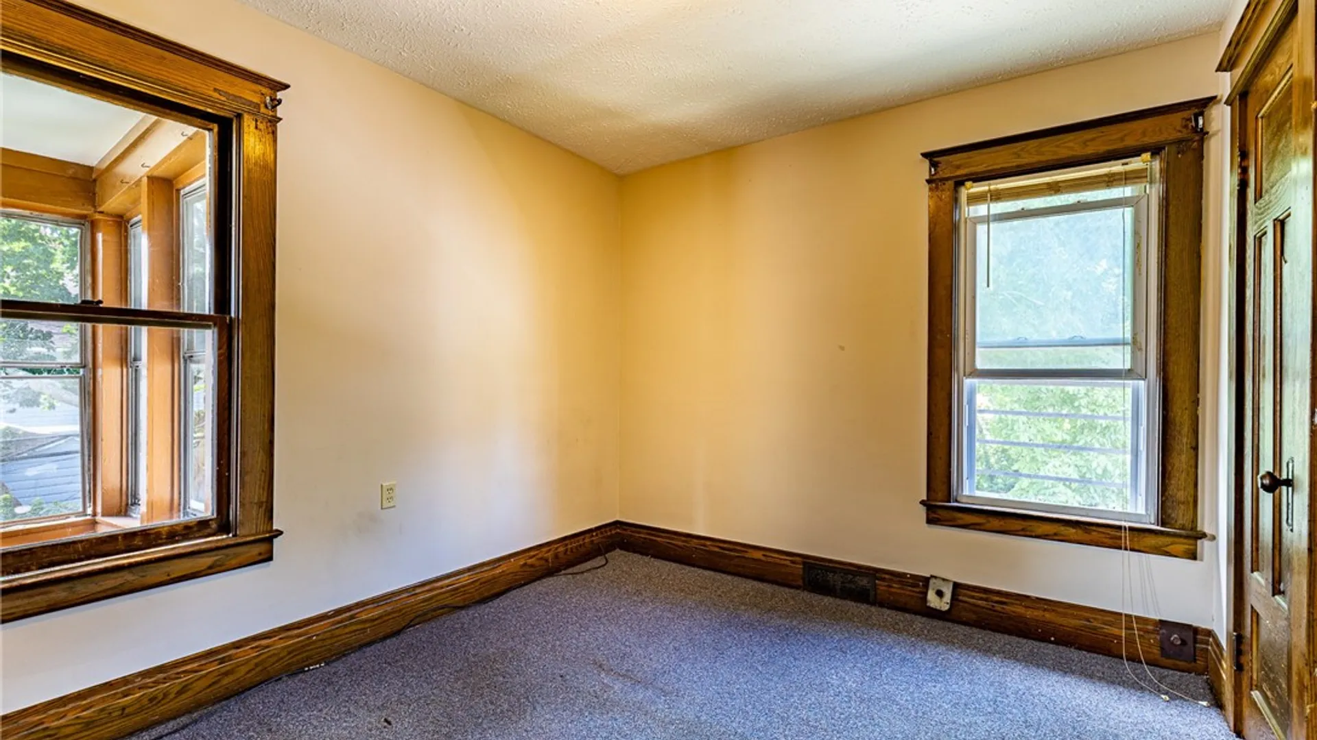 Property at 791 Norton Street, Rochester, NY 14621 4