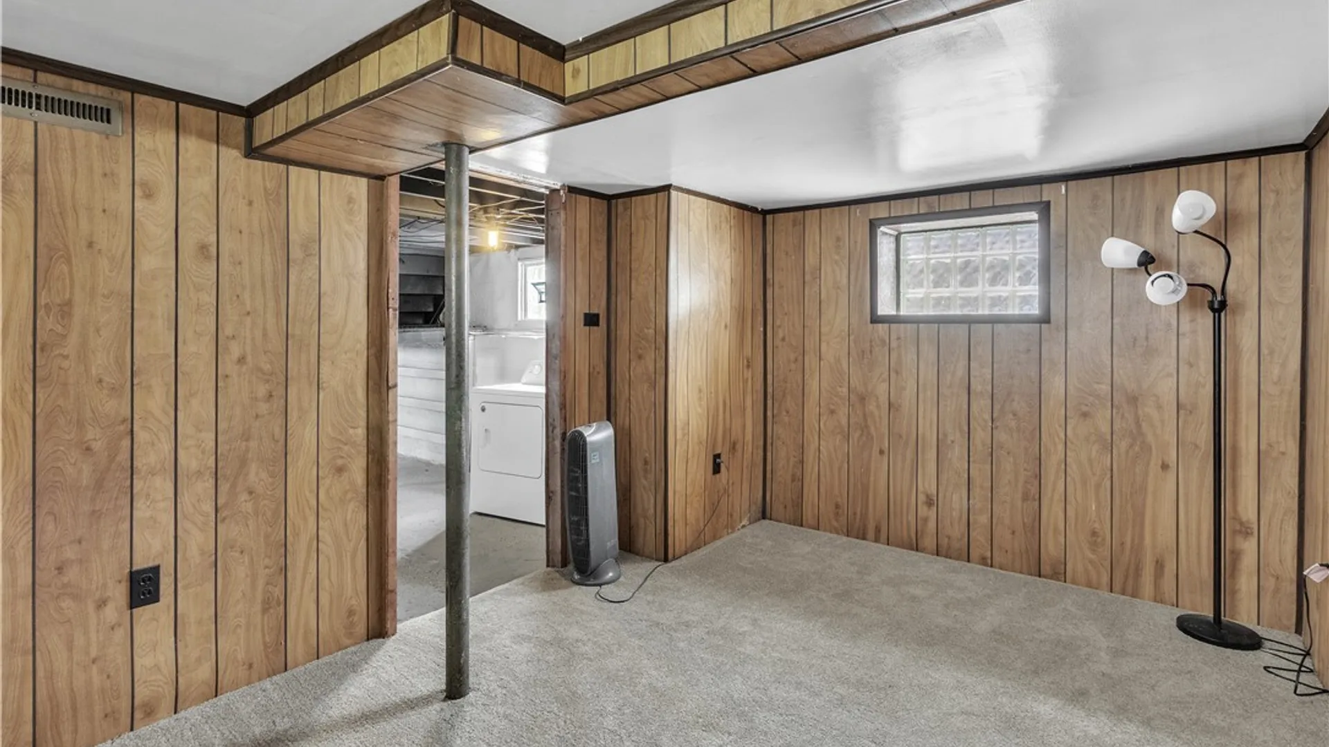 Property at 3032 Petroleum St Street, Niagara, NY 14305 27