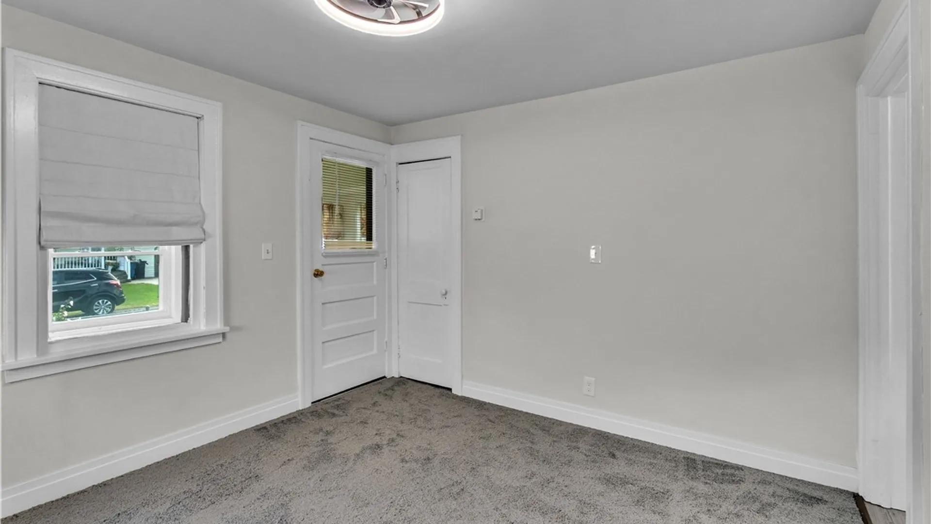 Property at 3032 Petroleum St Street, Niagara, NY 14305 9