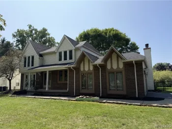 Property at 2 Greencastle Lane, Amherst, NY 14221