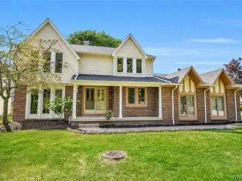 Property at 2 Greencastle Lane, Amherst, NY 14221