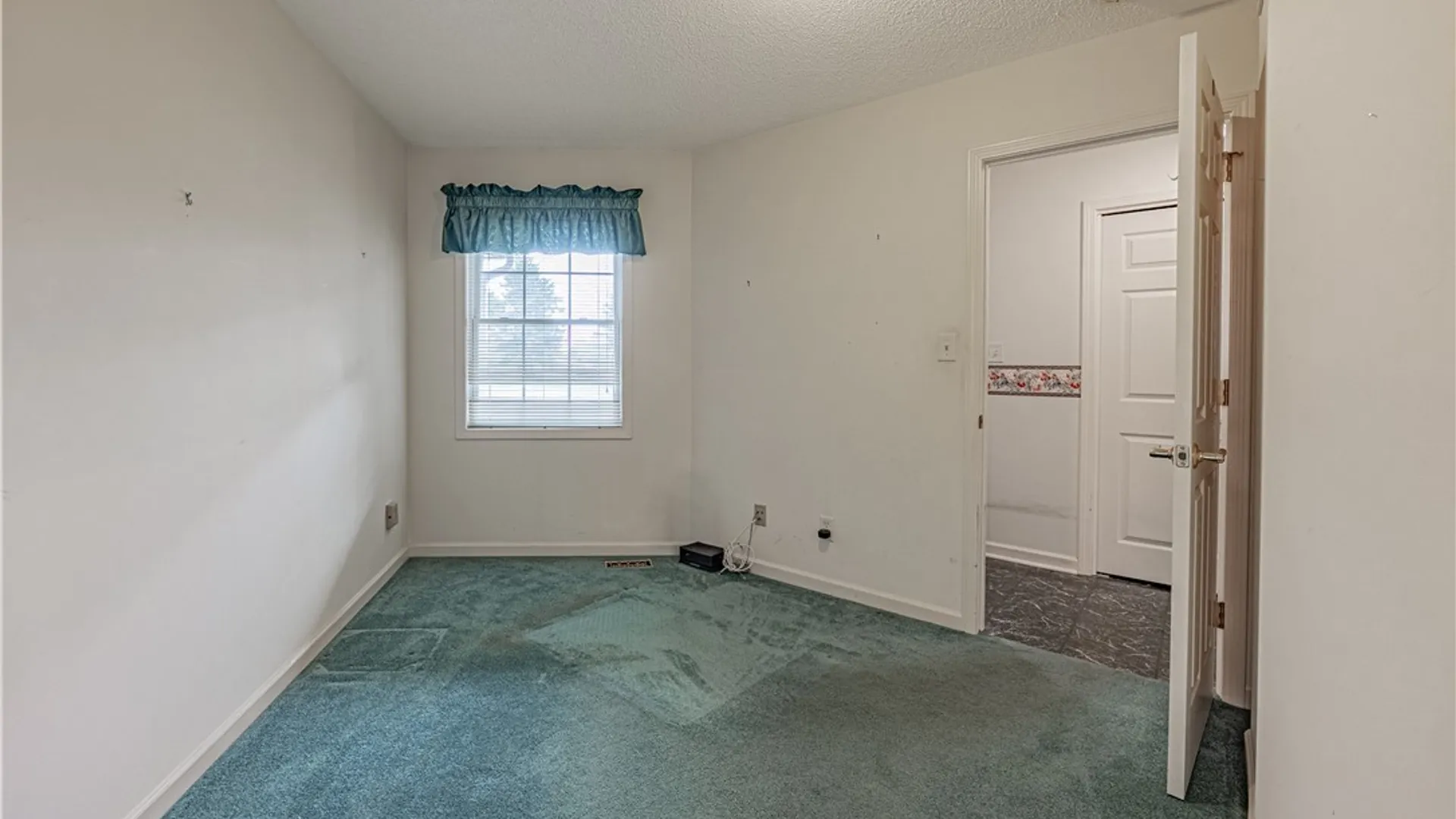 Property at 6861 Nickis Lane, Wheatfield, NY 14304 20