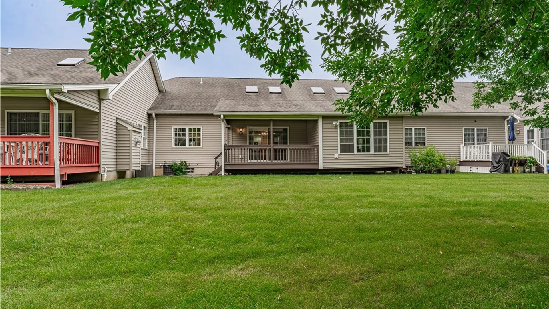 Property at 6861 Nickis Lane, Wheatfield, NY 14304 46