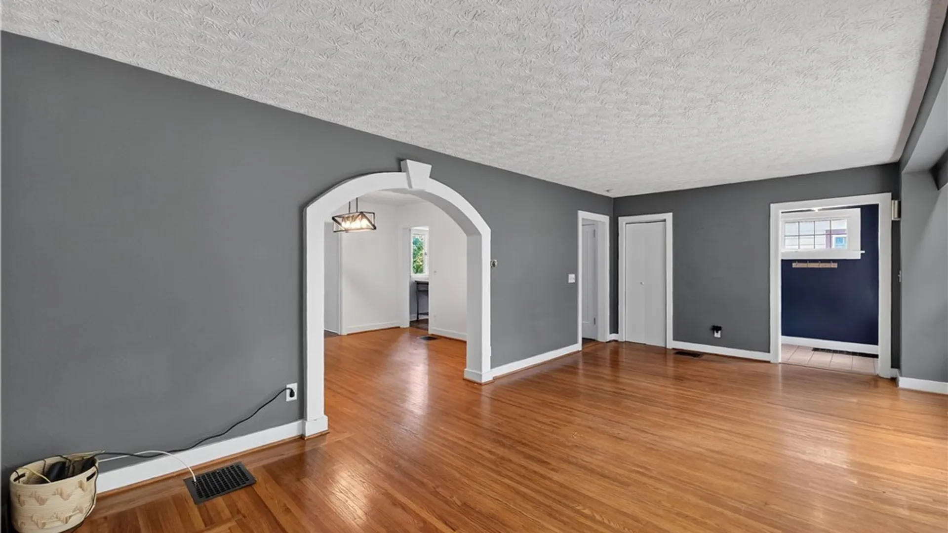 Property at 140 Irvington Road, Rochester, NY 14620 5