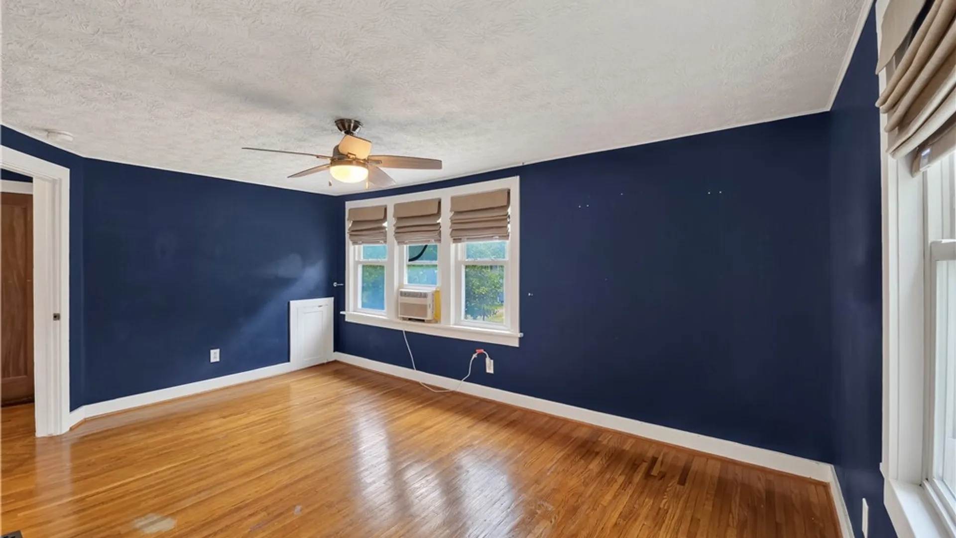 Property at 140 Irvington Road, Rochester, NY 14620 21