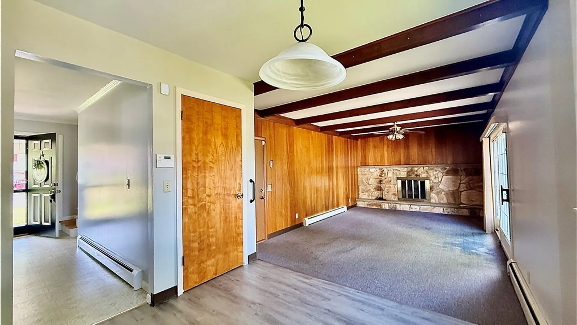Property at 7 Berrywood Road, Clay, NY 13090 9