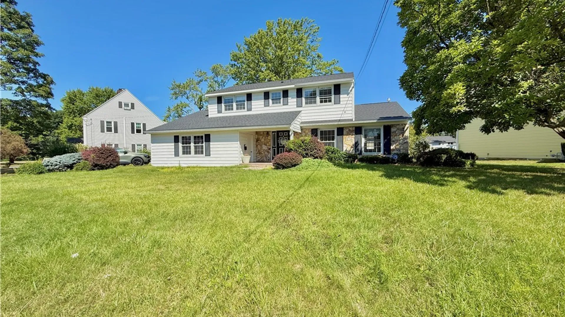 Property at 7 Berrywood Road, Clay, NY 13090 19