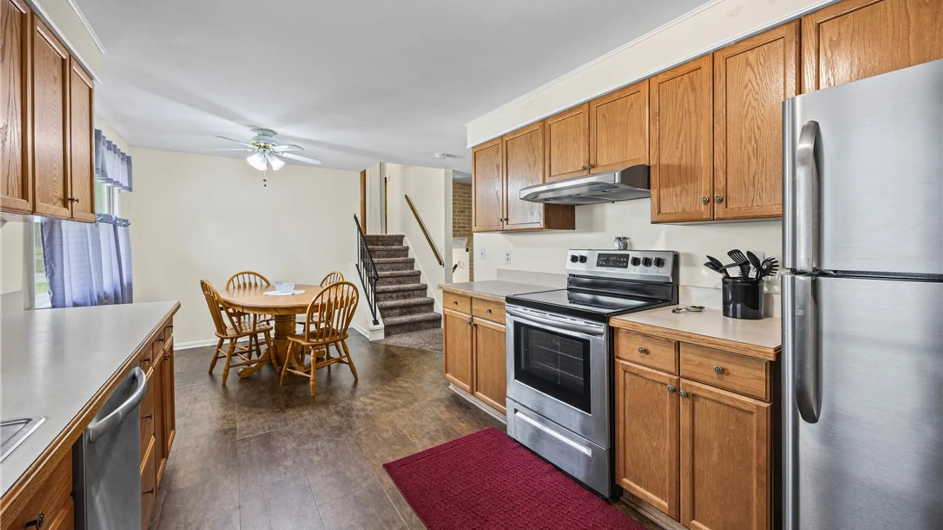 Property at 4 Mercury Drive, Gates, NY 14624 17