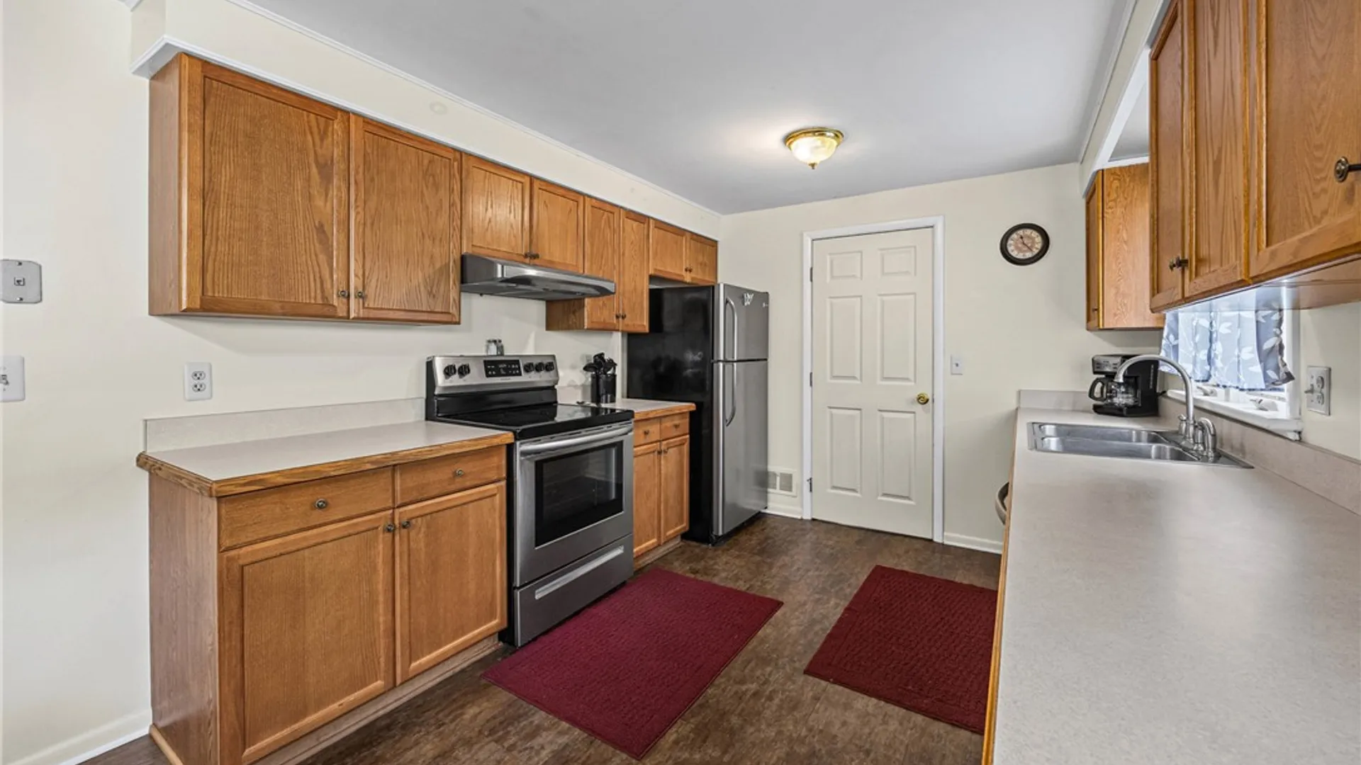 Property at 4 Mercury Drive, Gates, NY 14624 20