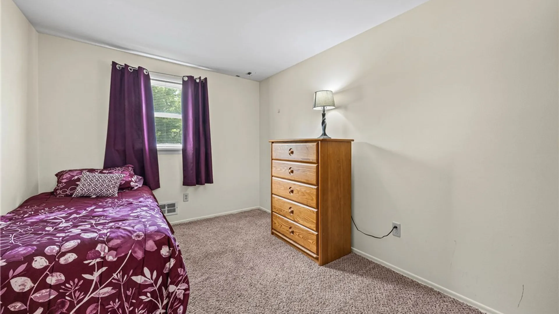 Property at 4 Mercury Drive, Gates, NY 14624 32