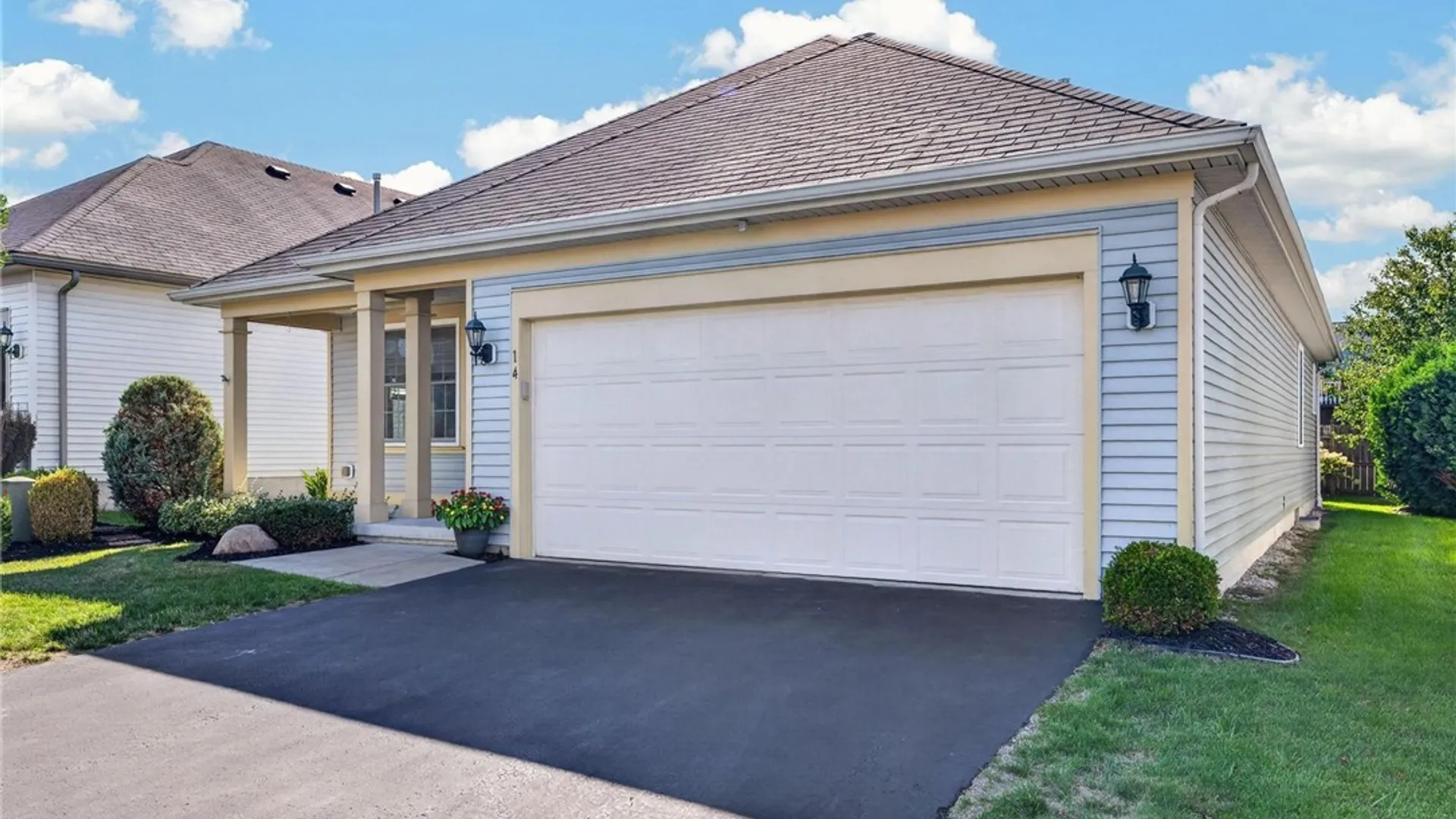 Property at 14 Allie Lane, Hamburg, NY 14075 3