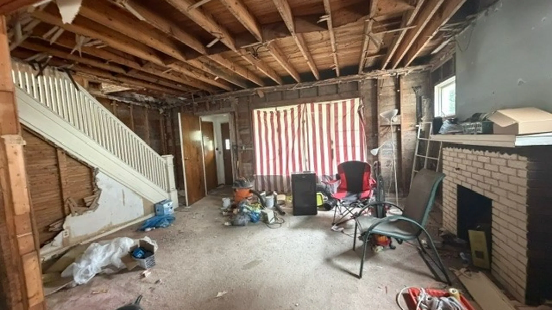 Property at 1416 Fort Ave, Niagara Falls, NY 14303 4