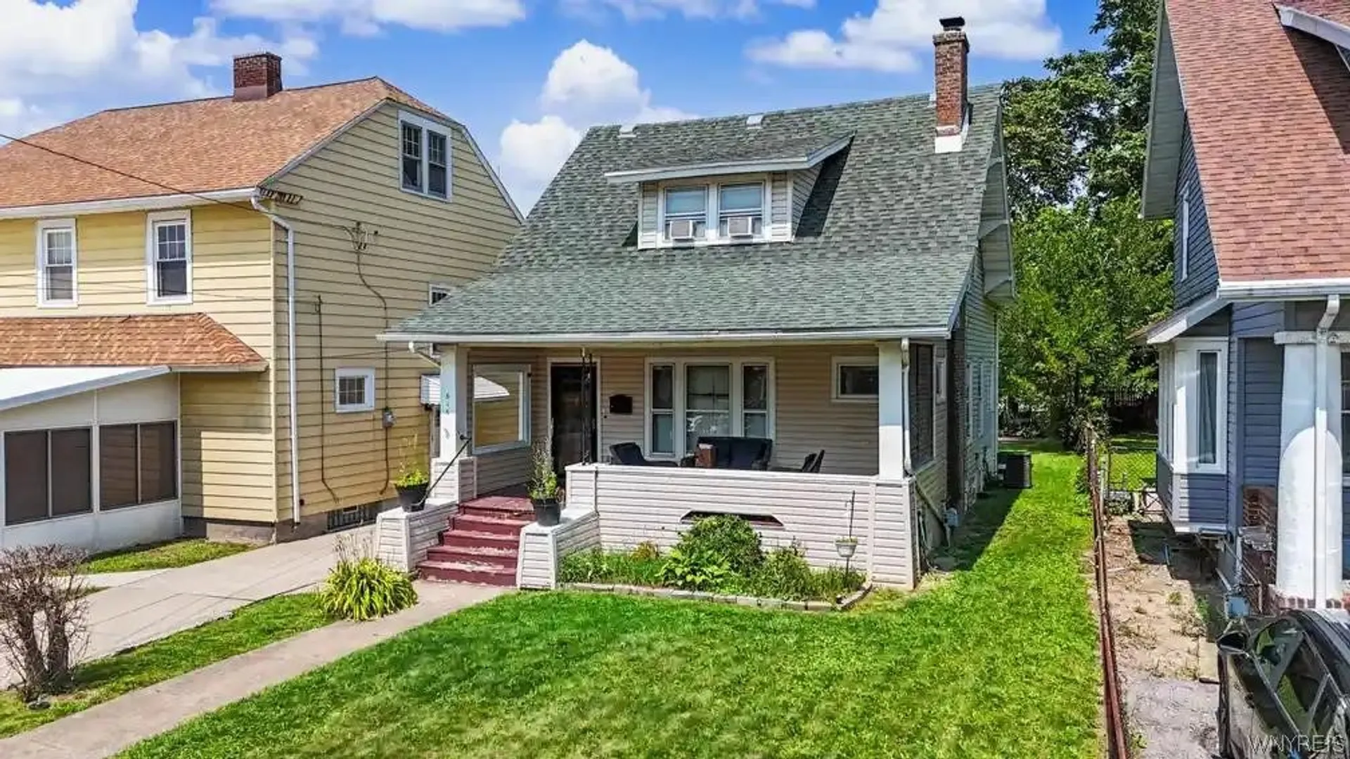 Property at 616 Chilton Avenue, Niagara Falls, NY 14301 4
