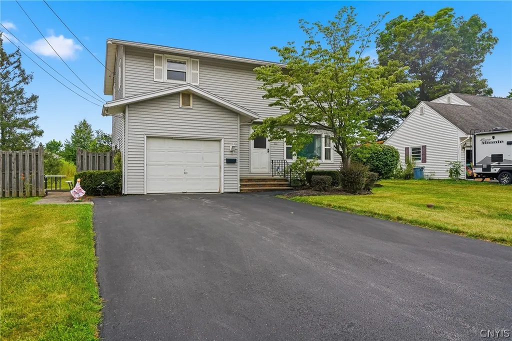 Property at 111 Patricia Drive, Salina, NY 13212