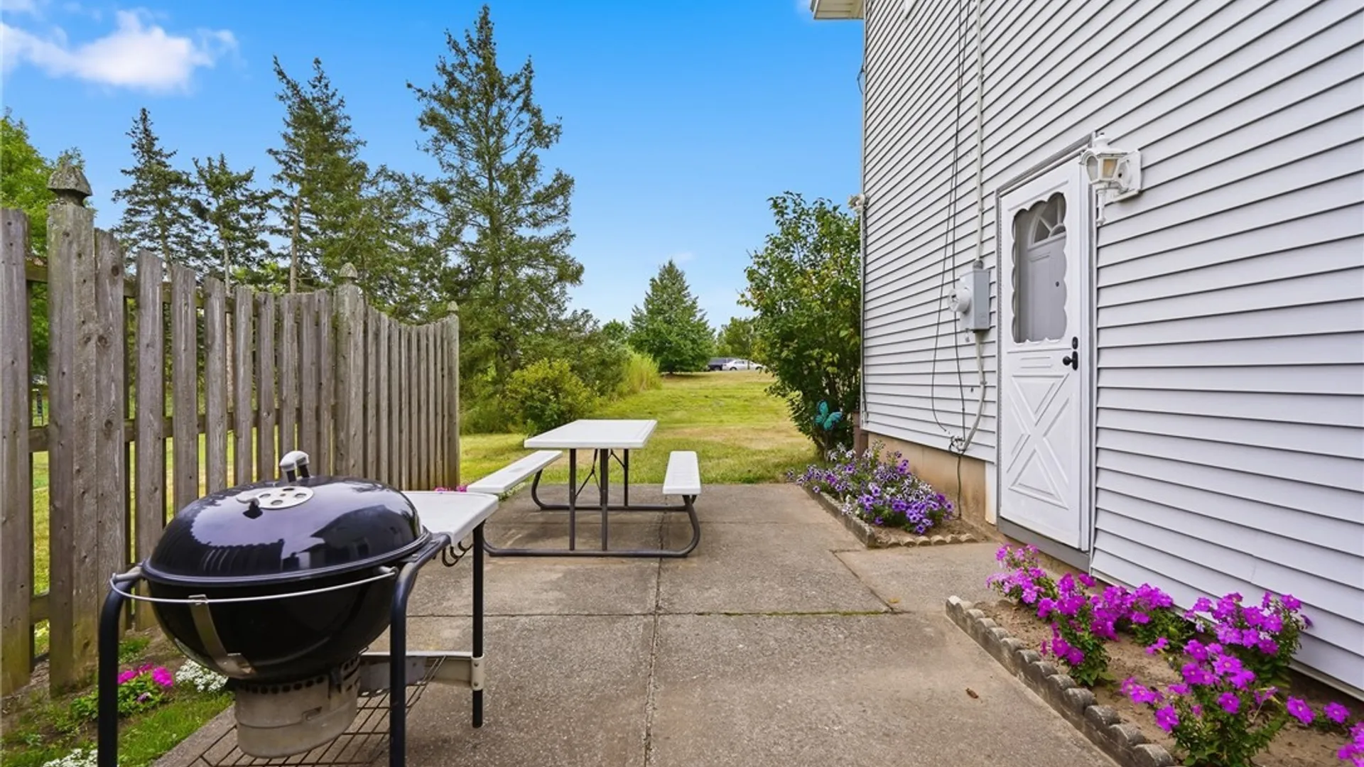 Property at 111 Patricia Drive, Salina, NY 13212 36