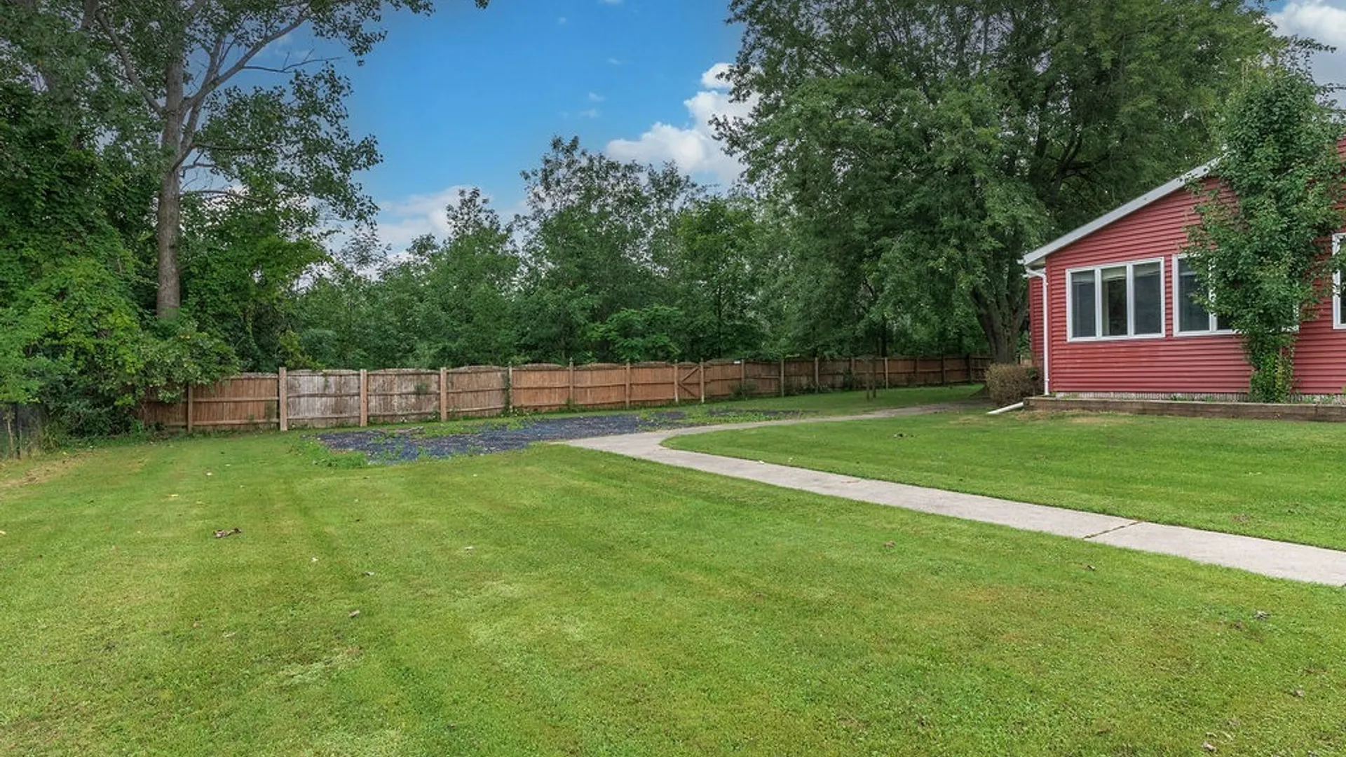 Property at 6260 Goodrich Road, Clarence, NY 14032 3