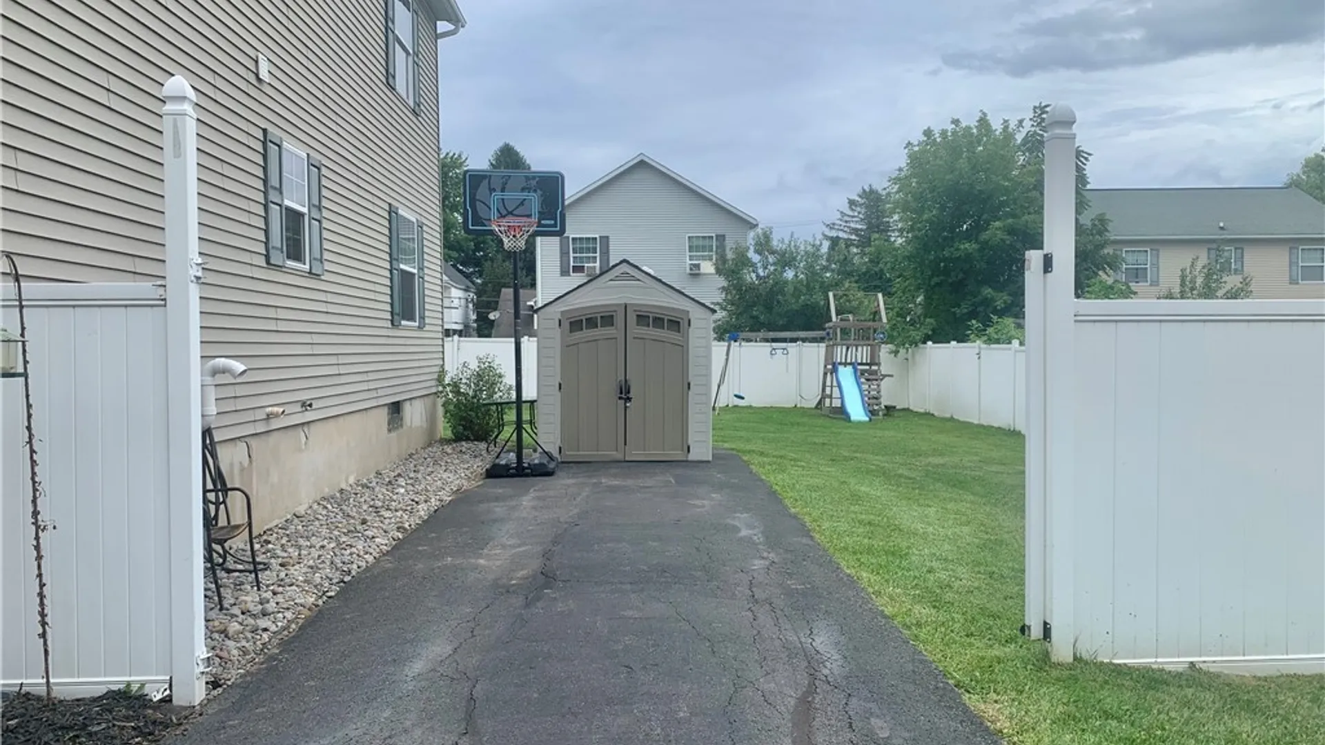 Property at 1204 Oswego Street, Utica, NY 13502 3