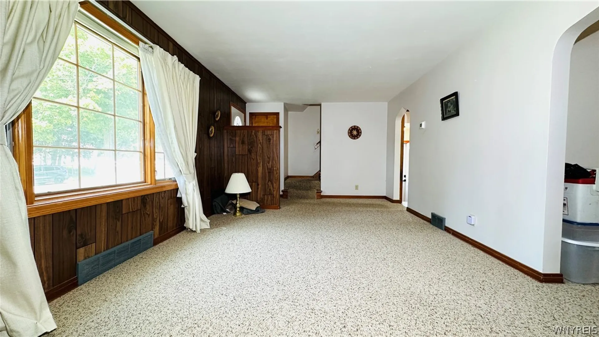 Property at 833 92nd Street, Niagara Falls, NY 14304 5