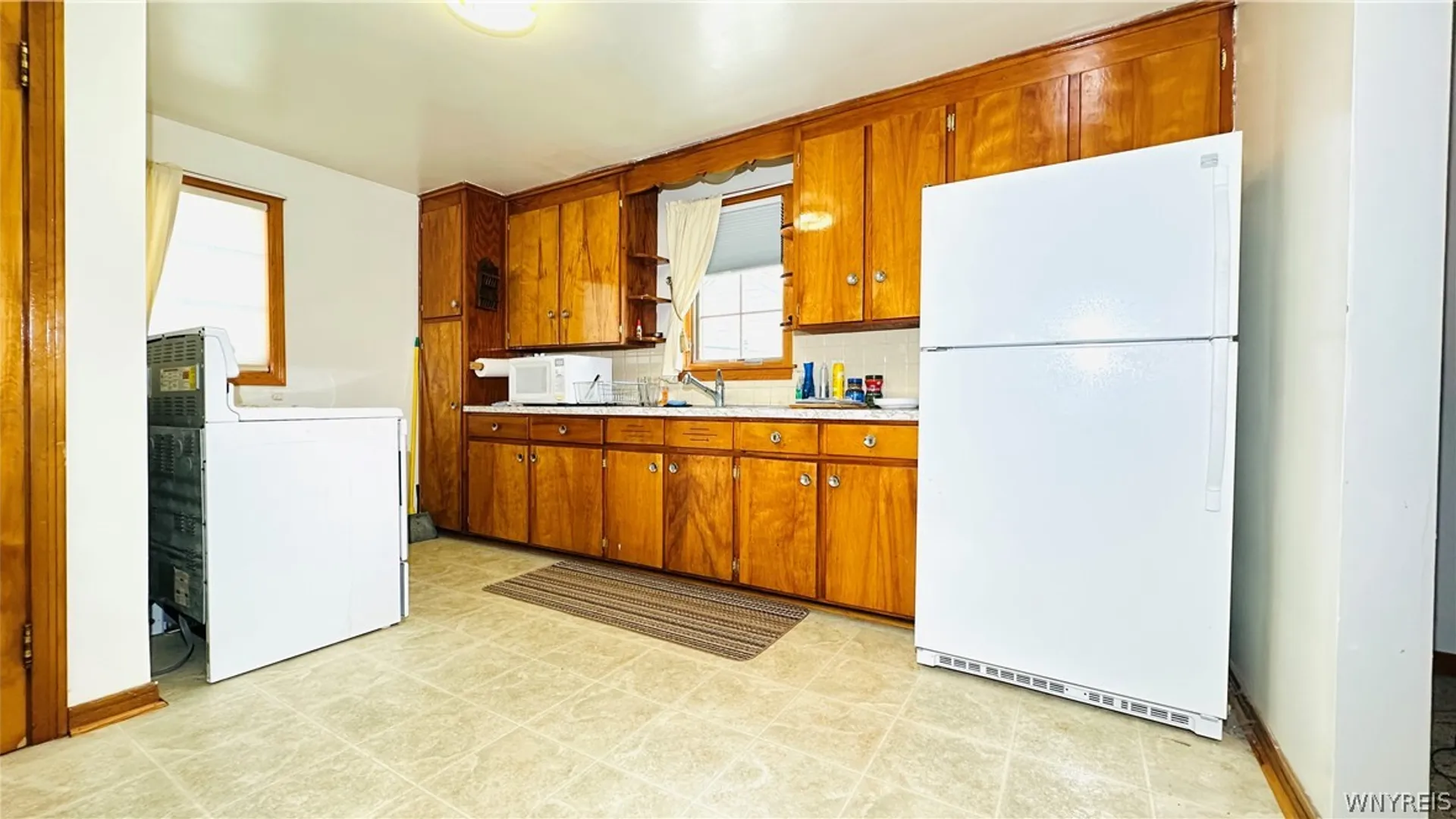 Property at 833 92nd Street, Niagara Falls, NY 14304 8