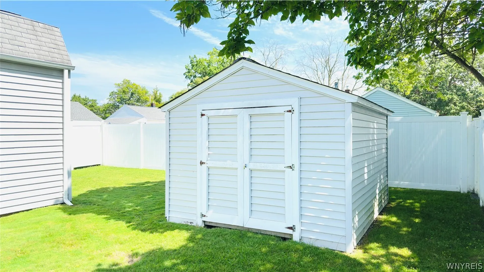 Property at 833 92nd Street, Niagara Falls, NY 14304 35