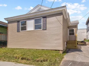 Property at 1002 Park Street, Syracuse, NY 13208