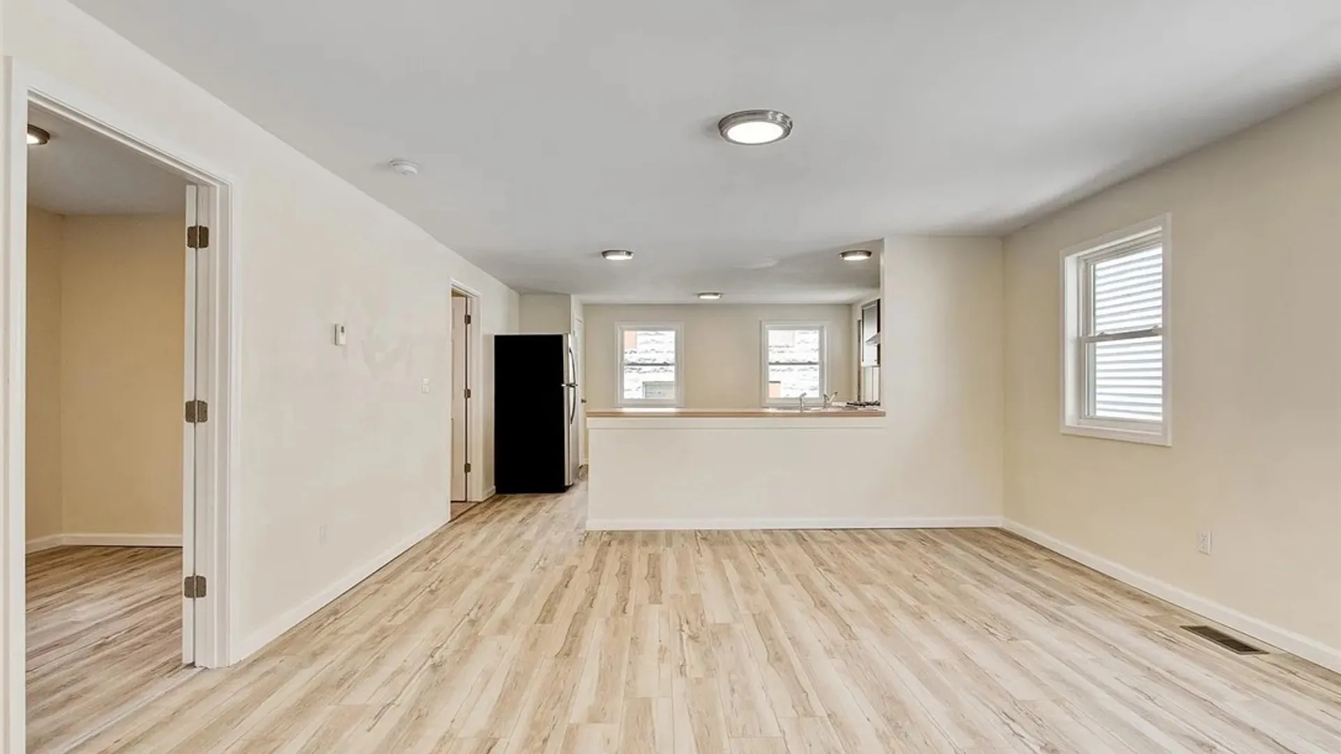 Property at 1002 Park Street, Syracuse, NY 13208 3