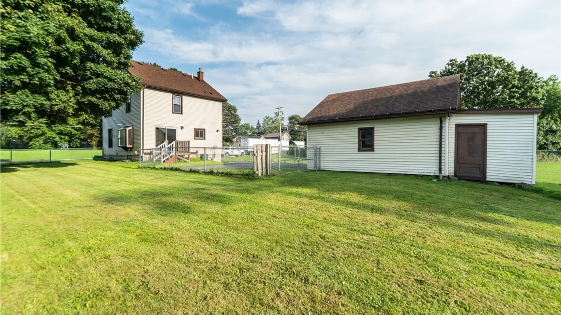 Property at 123 Oak Street, Batavia City, NY 14020 6