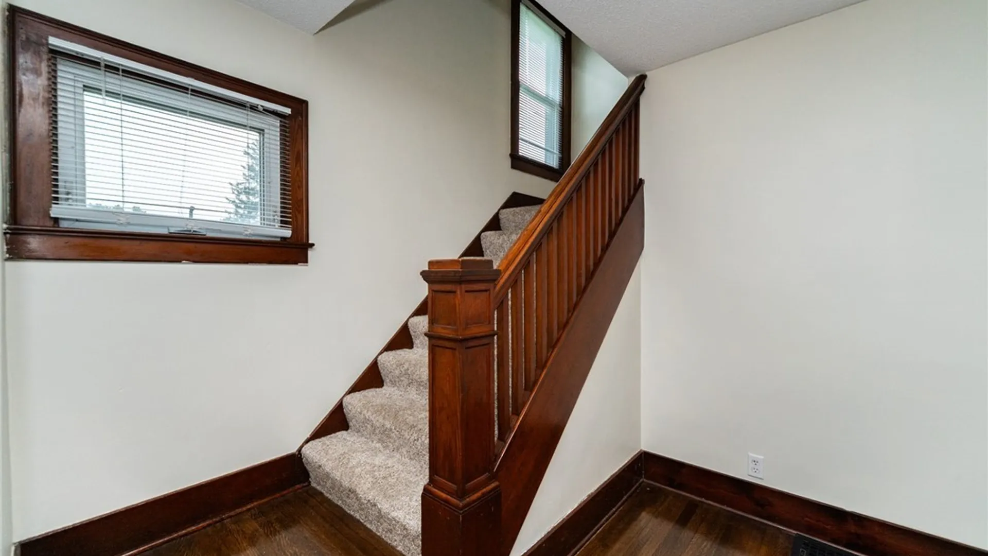 Property at 123 Oak Street, Batavia City, NY 14020 22