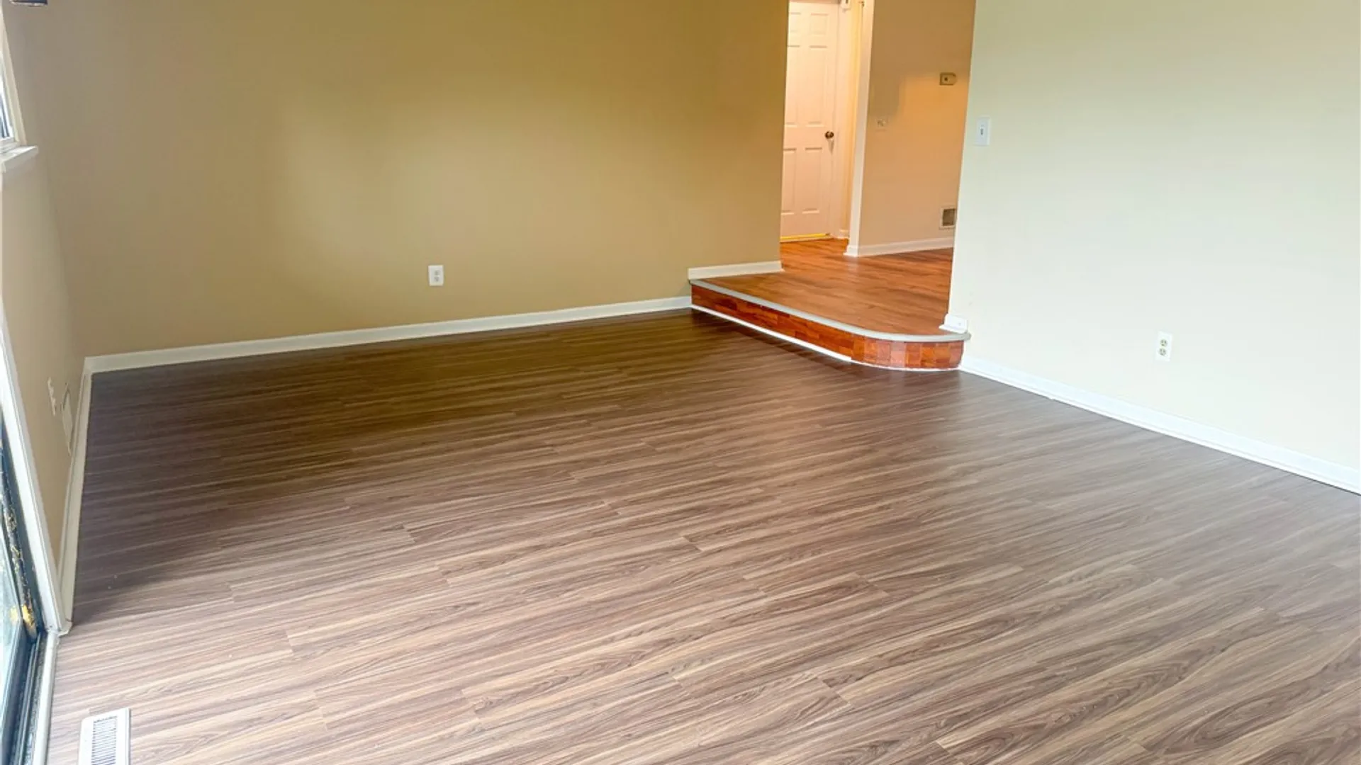 Property at 10-2 High Gate, Perinton, NY 14450 3