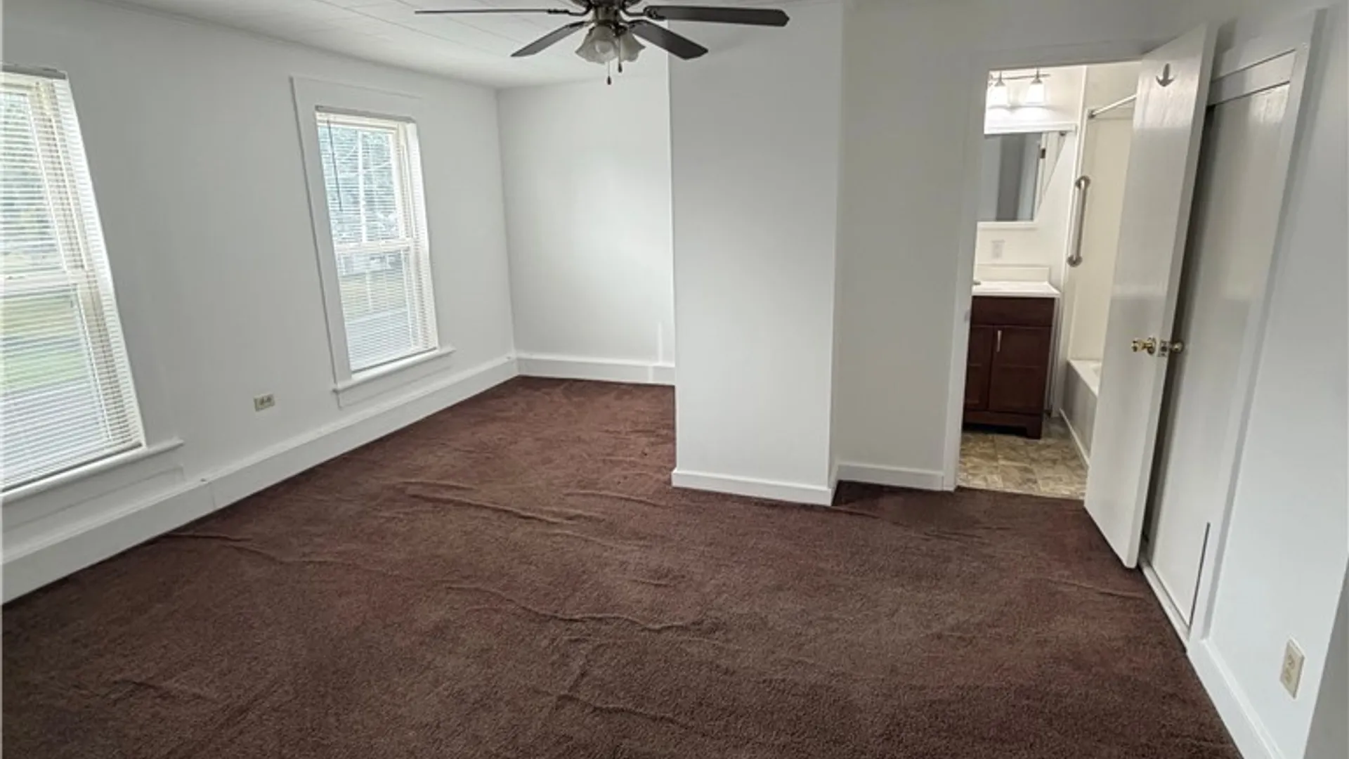 Property at 6395 Lakeshore Road, Cicero, NY 13039 39