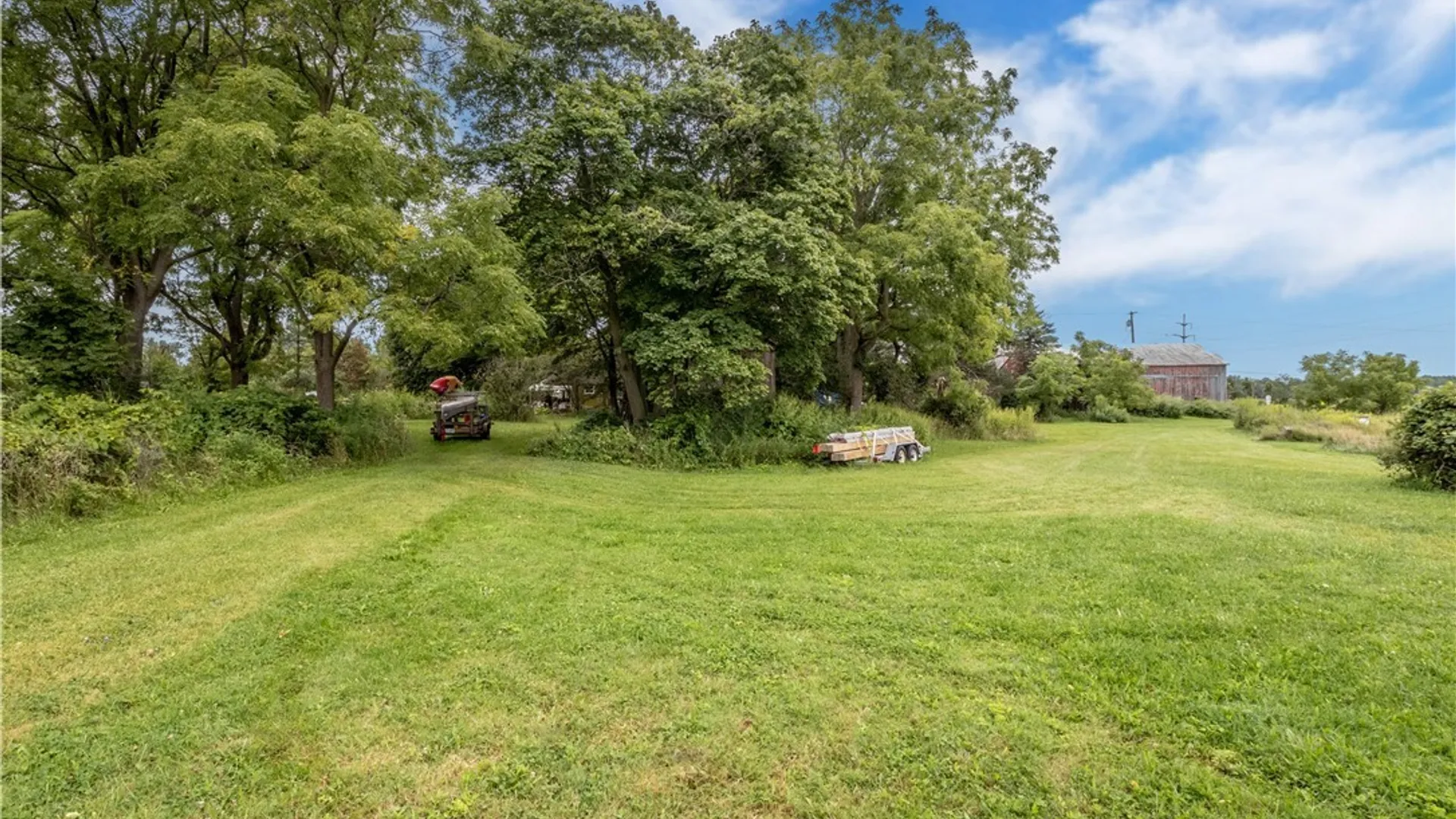 Property at 6110 Salt Rd, Clarence, NY 14031 45