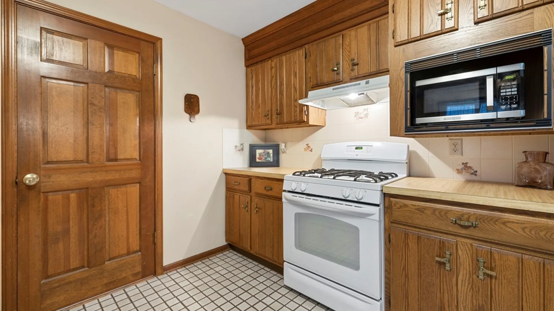 Property at 5169 Wagon Trails End, Onondaga, NY 13215 17
