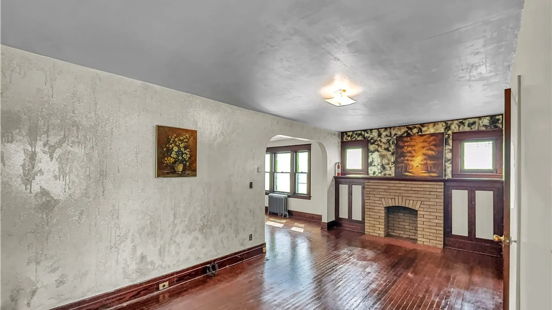 Property at 197 Shirley Avenue, Buffalo, NY 14215 3
