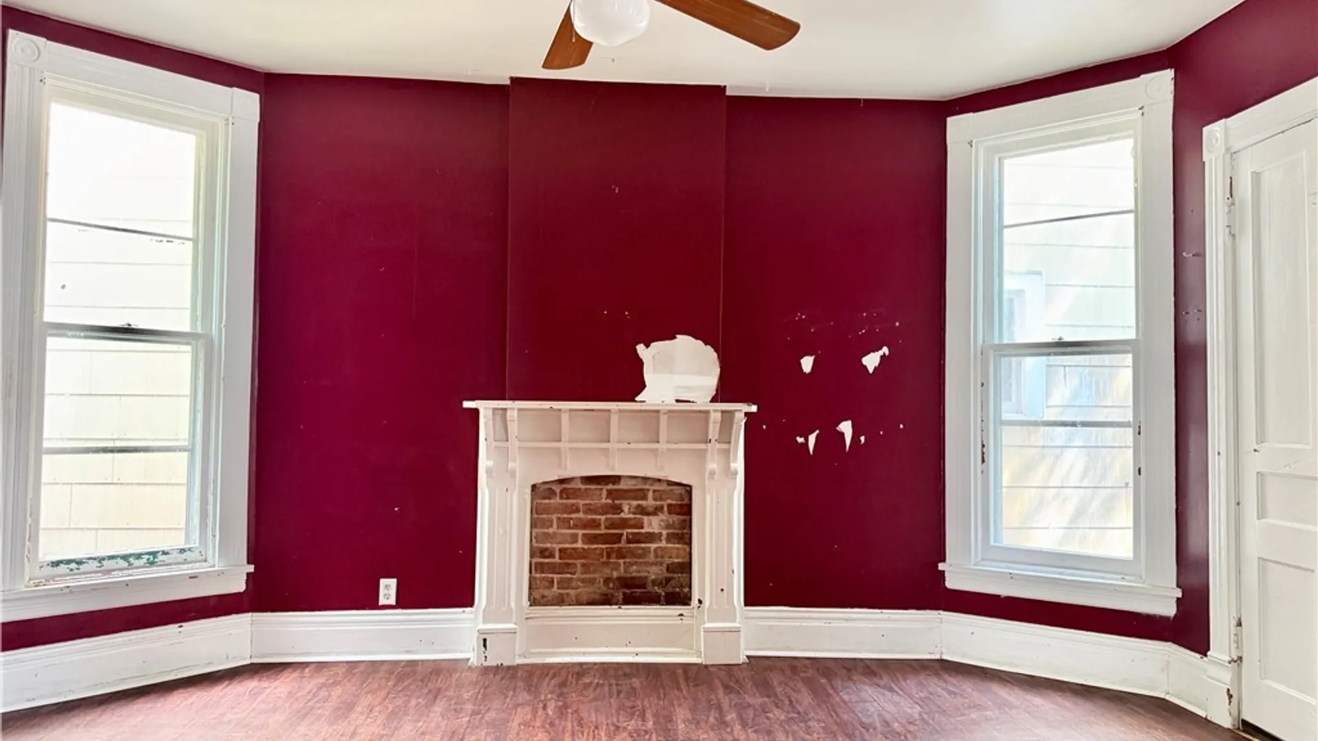 Property at 478 W Ferry, Buffalo, NY 14213 4