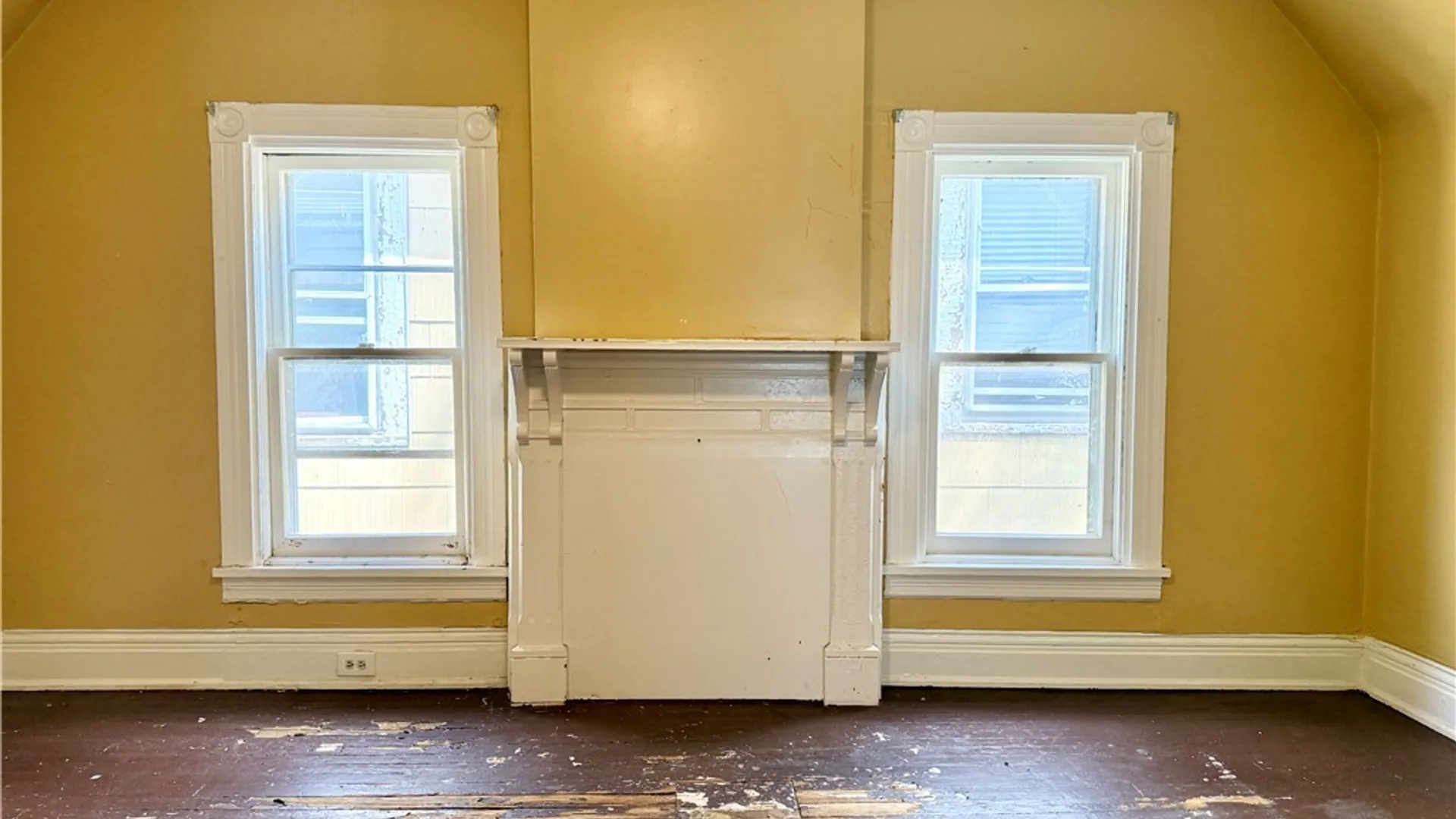 Property at 478 W Ferry, Buffalo, NY 14213 14