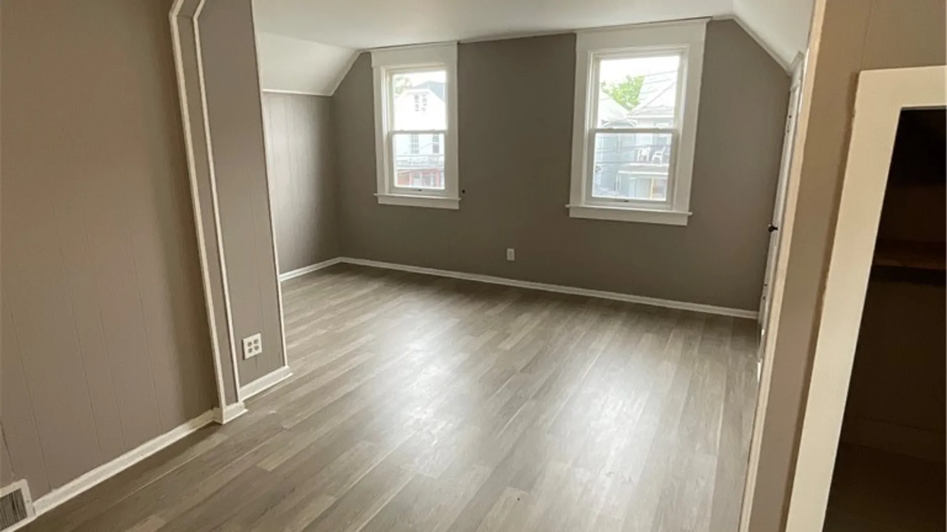 Property at 24 Philadelphia Street, Buffalo, NY 14207 5