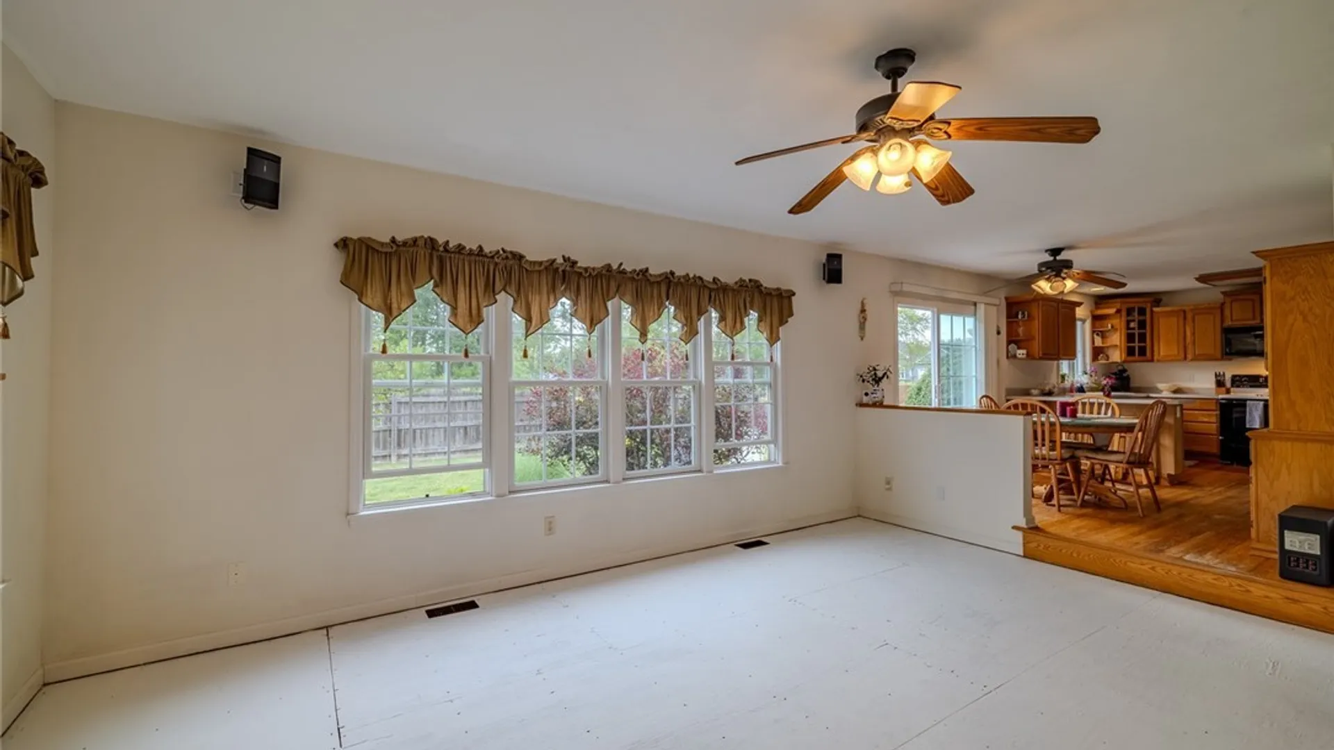 Property at 9430 Hawkeye Drive, Cicero, NY 13029 17